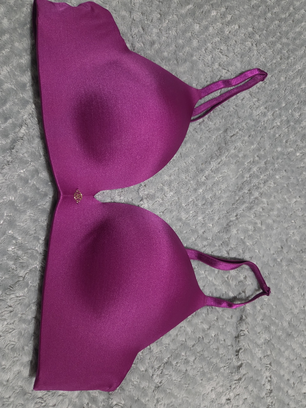 Victoria's Secret-So Obsessed Smooth Moulded Bra in Fuchsia Pink